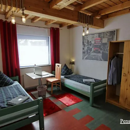 Martyniak 招待所 *